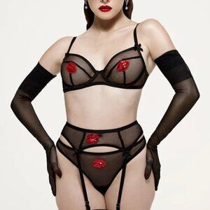 S | Dita von Teese Bra + Thong Von Follies Liptrix Embroidered Sequin Kiss Set